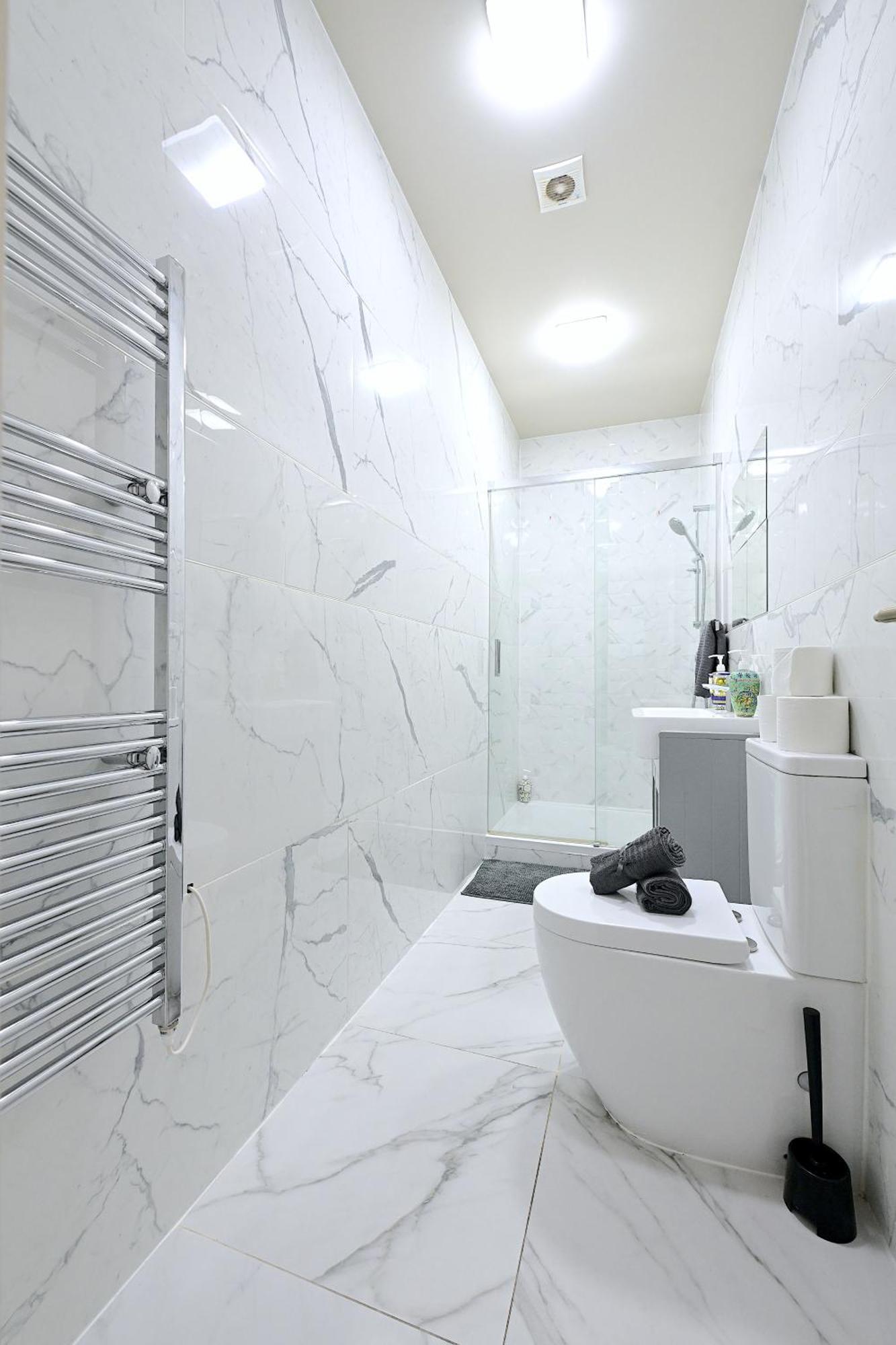 לונדון 2 Bedroom Flat In Wood Green Piccadilly Line מראה חיצוני תמונה